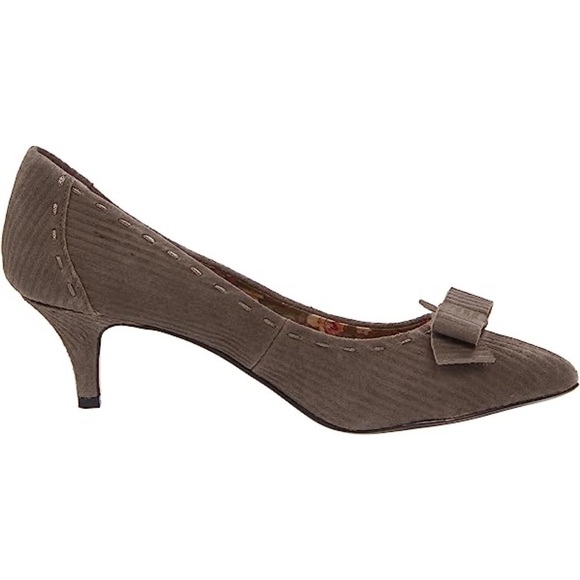 Seychelles‎ Apostrophe pump heels Sz 11 - Picture 1 of 8